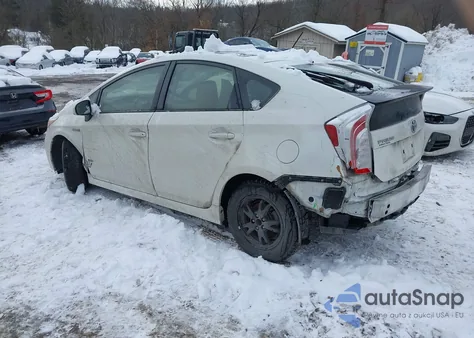 2013 Toyota Prius Four из США, поврежденный, VIN JTDKN3DU3D5551072